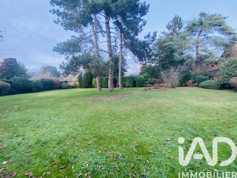 Maison - 224 m² - 11 pièces