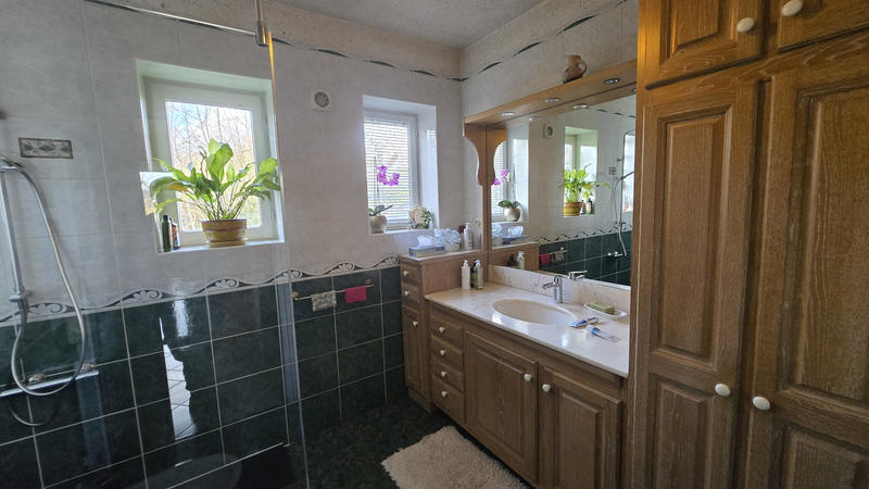 Maison - 122 m² - 6 pièces