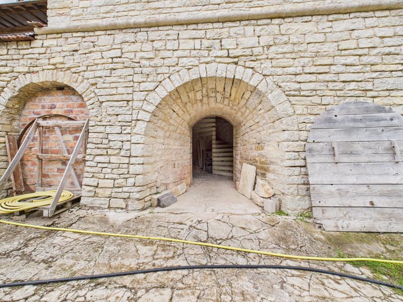 Maison - 312 m² - 8 pièces