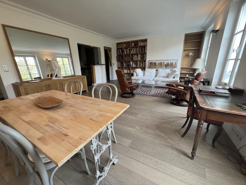 Appartement - 83 m² - 4 pièces