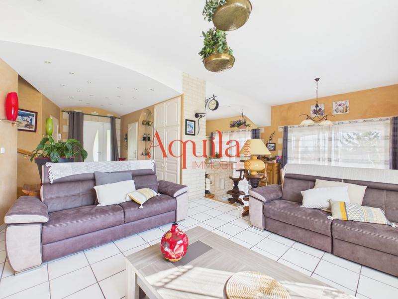 Villa - 188 m² - 7 pièces