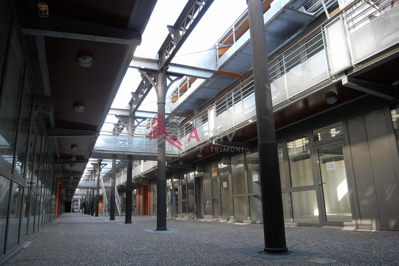 Local commercial - 73 m²