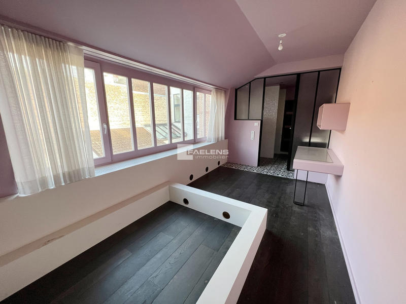 Appartement - 435 m² - 5 pièces