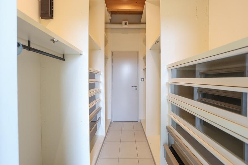 Villa - 225 m² - 7 pièces