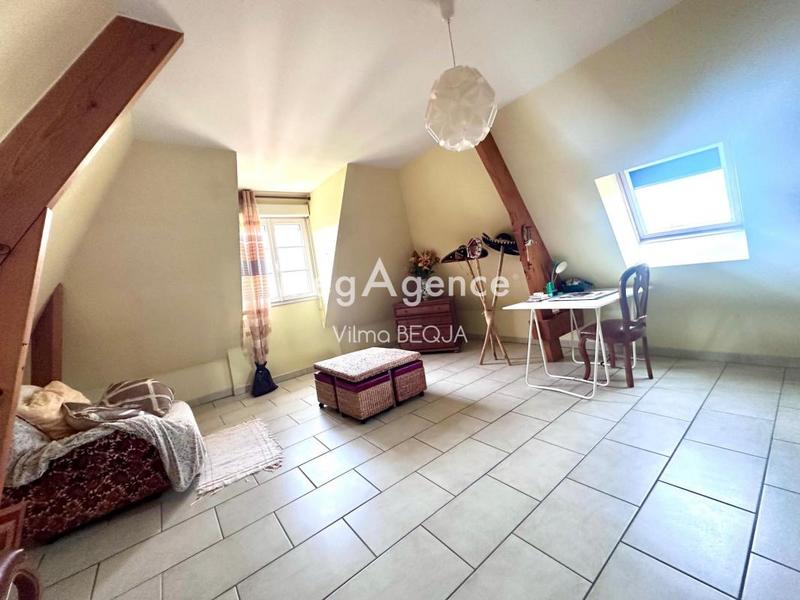 Maison - 192 m² - 7 pièces