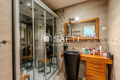 Appartement - 82 m² - 4 pièces