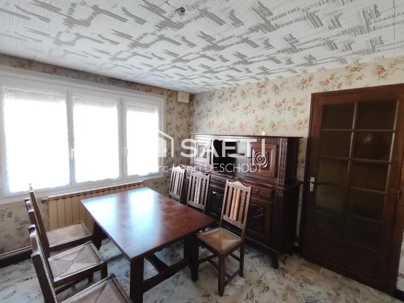 Maison - 99 m² - 4 pièces