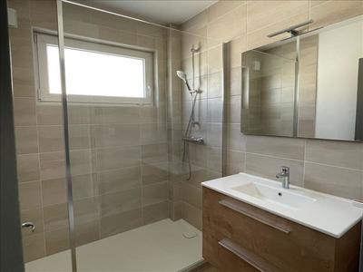 Appartement - 80 m² - 3 pièces