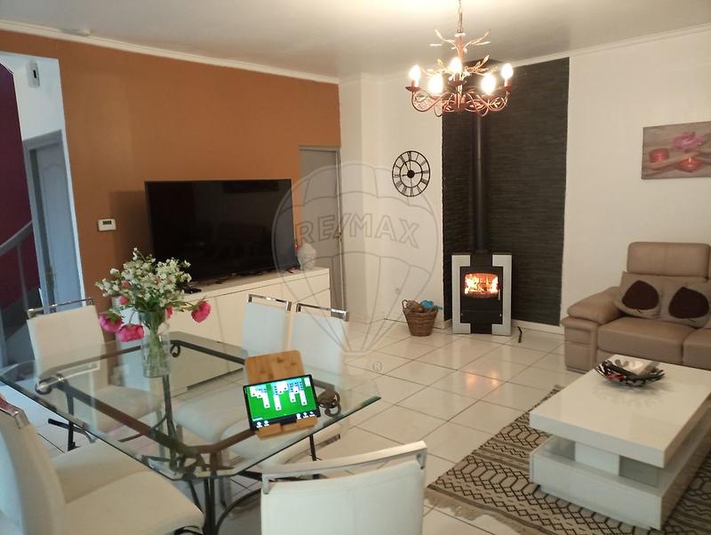 Maison - 106 m² - 4 pièces