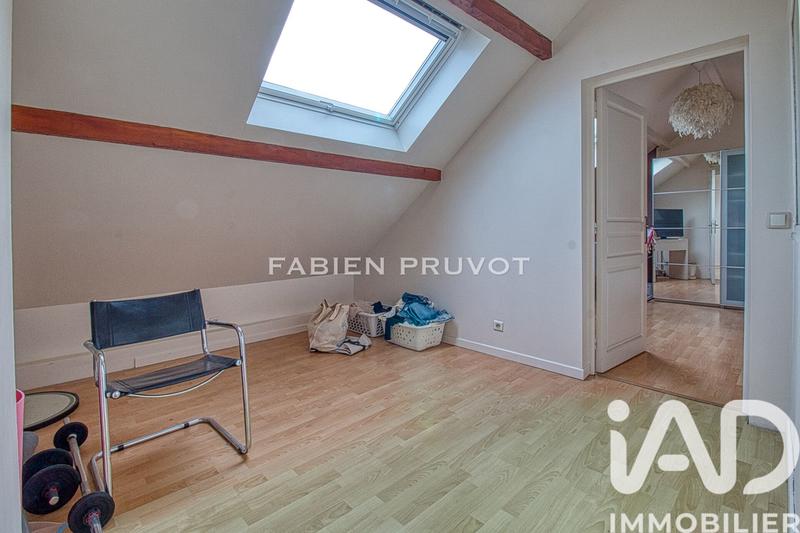 Maison - 151 m² - 7 pièces