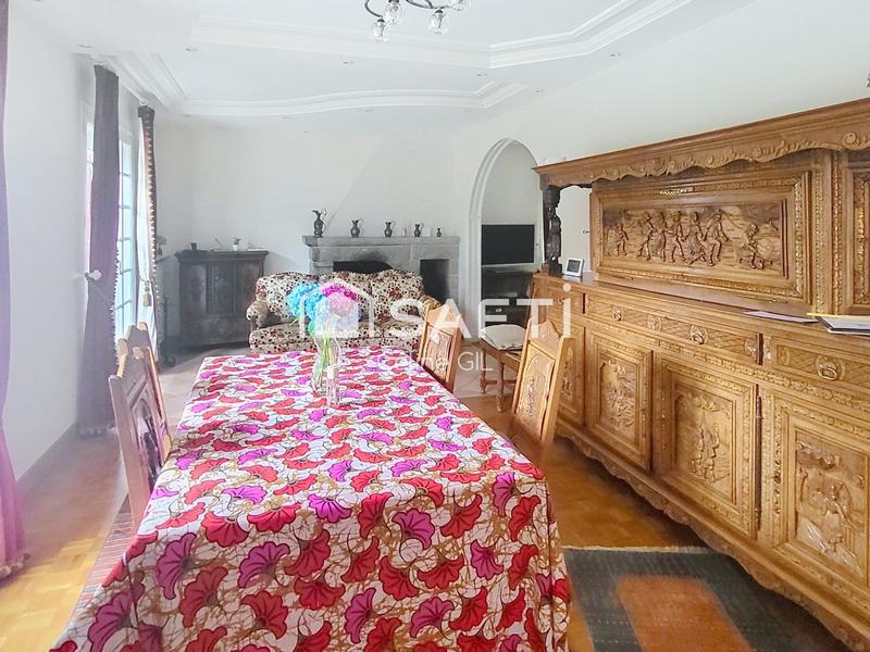 Maison - 160 m² - 7 pièces