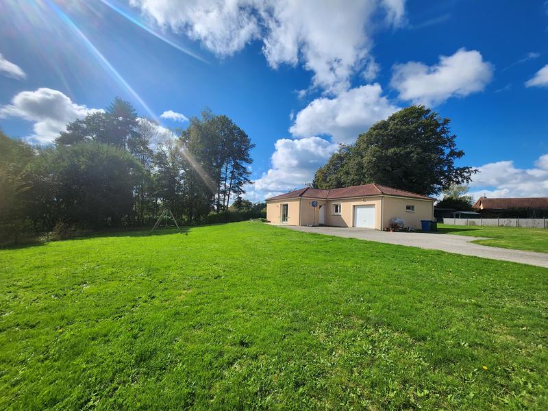 Maison - 90 m² - 5 pièces