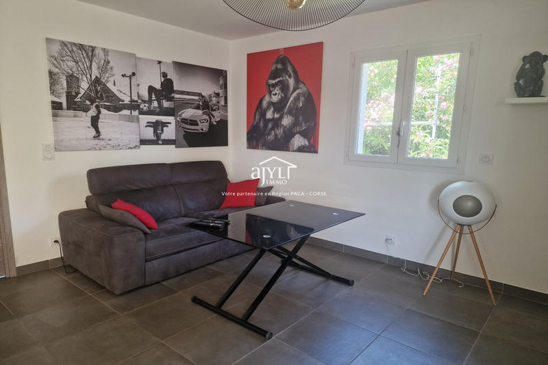 Maison - 74 m² - 3 pièces