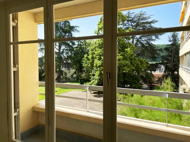 Appartement - 86 m² - 5 pièces