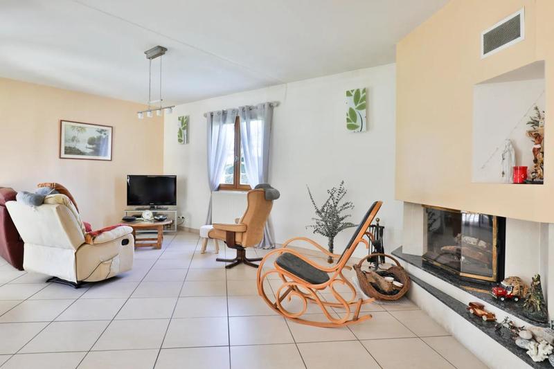 Maison - 155 m² - 6 pièces