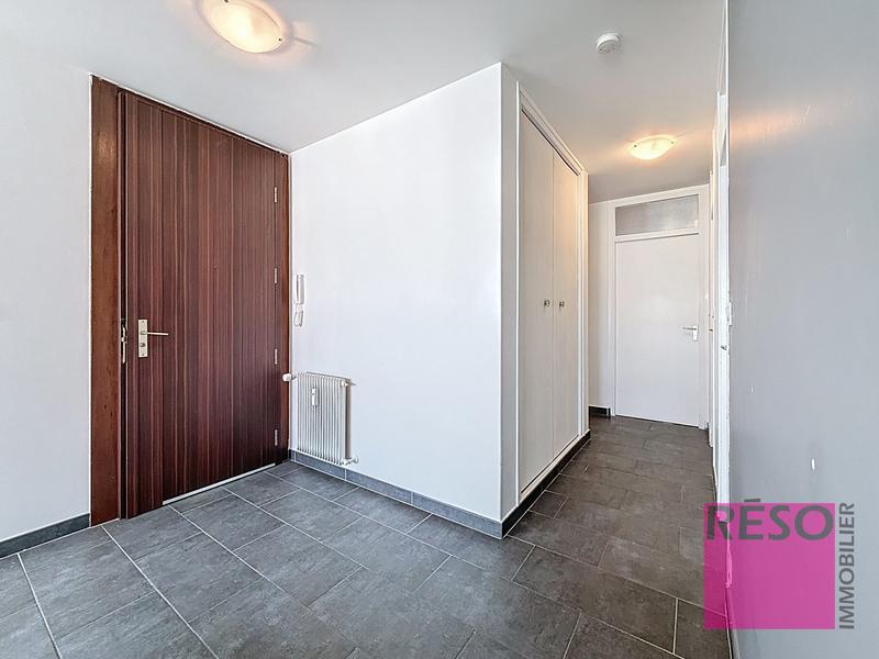 Appartement - 85 m² - 3 pièces