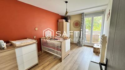 Appartement - 90 m² - 3 pièces