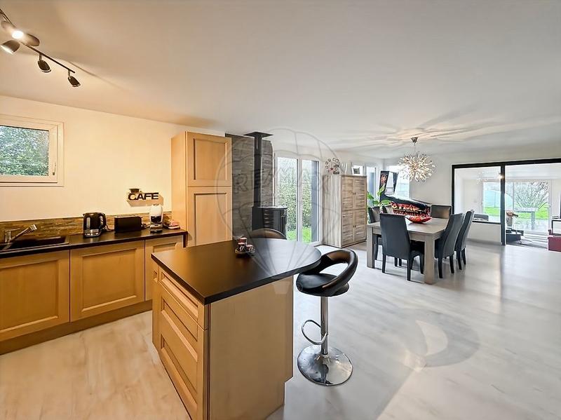 Maison - 128 m² - 4 pièces