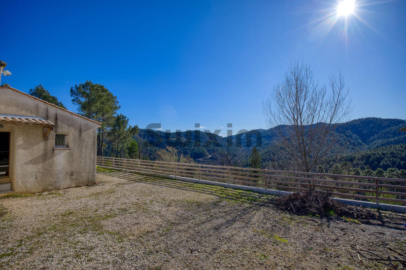 Villa - 85 m² - 4 pièces