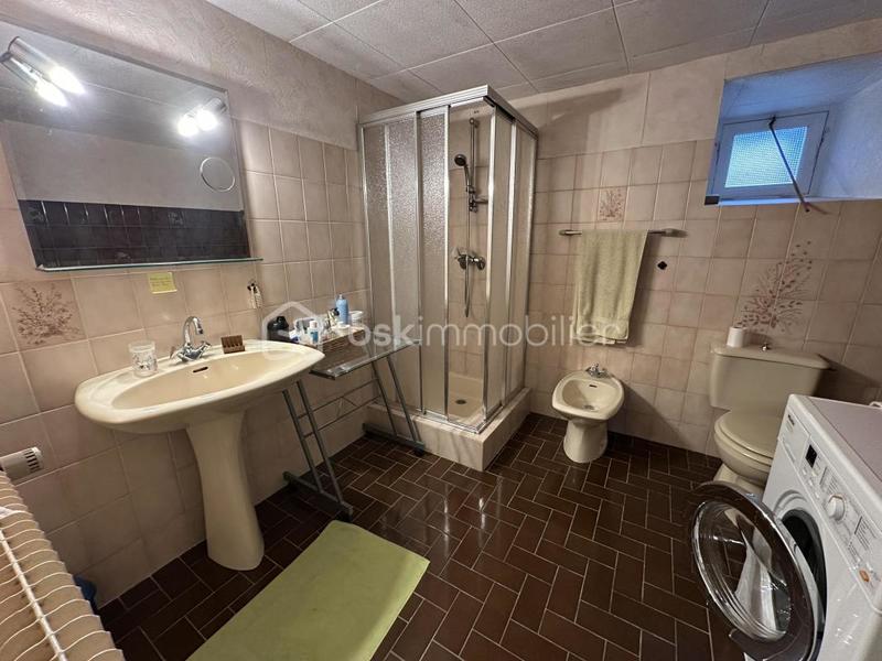 Maison - 161 m² - 7 pièces