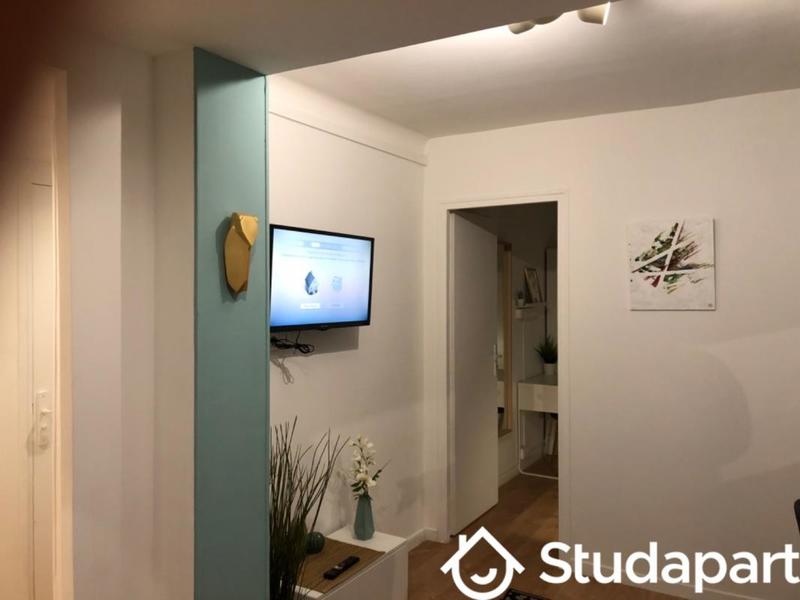 Chambre - 12 m² - 1 pièce