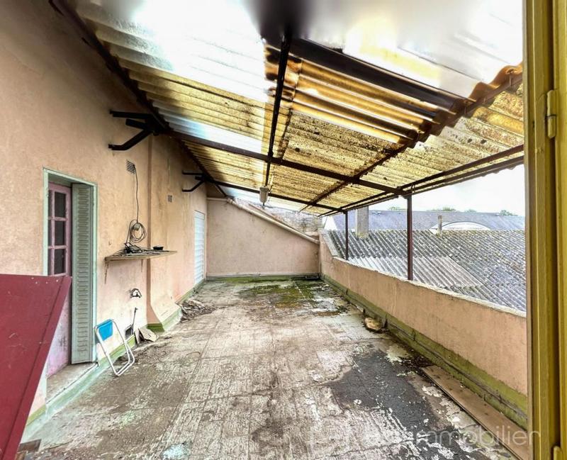 Immeuble - 250 m² - 9 pièces