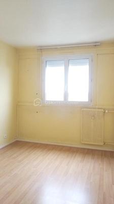 Appartement - 89 m² - 5 pièces
