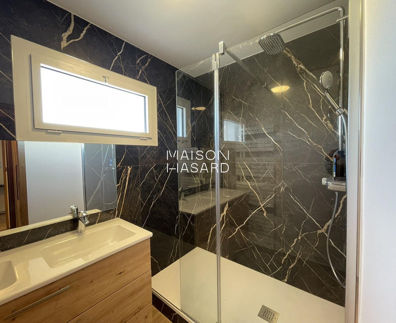 Appartement - 72 m² - 3 pièces