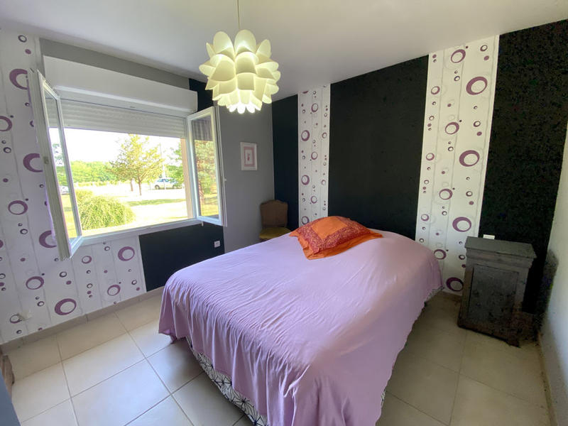 Maison - 232 m² - 7 pièces