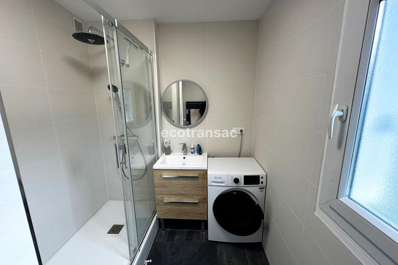 Appartement - 82 m² - 3 pièces