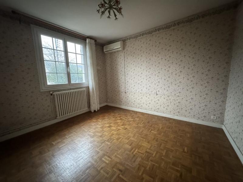 Maison traditionnelle - 79 m² - 3 pièces