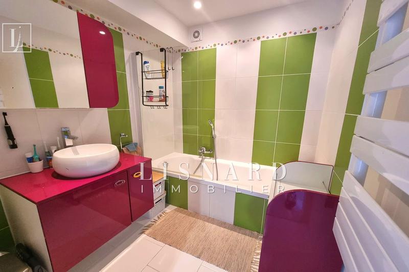 Appartement - 57 m² - 3 pièces