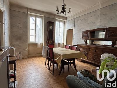 Maison - 104 m² - 6 pièces