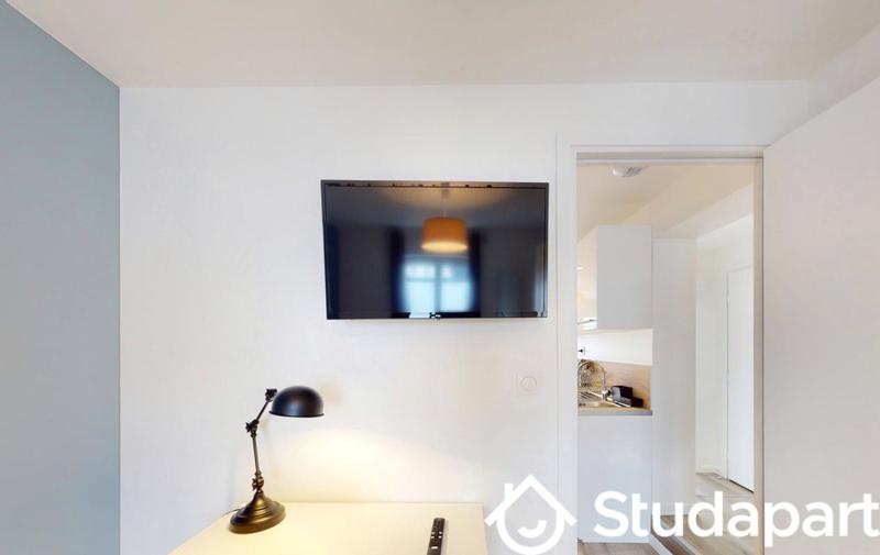 Chambre - 11 m² - 1 pièce