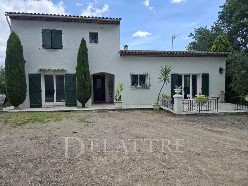 Maison - 148 m² - 5 pièces