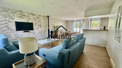 Maison - 114 m² - 8 pièces