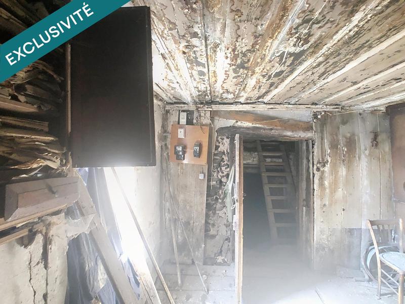 Maison - 200 m² - 2 pièces