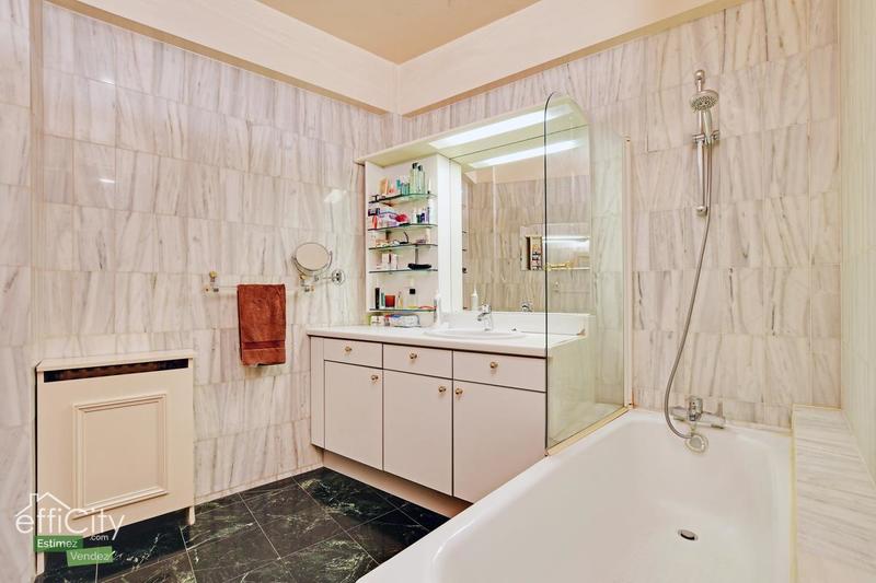 Appartement - 75 m² - 3 pièces