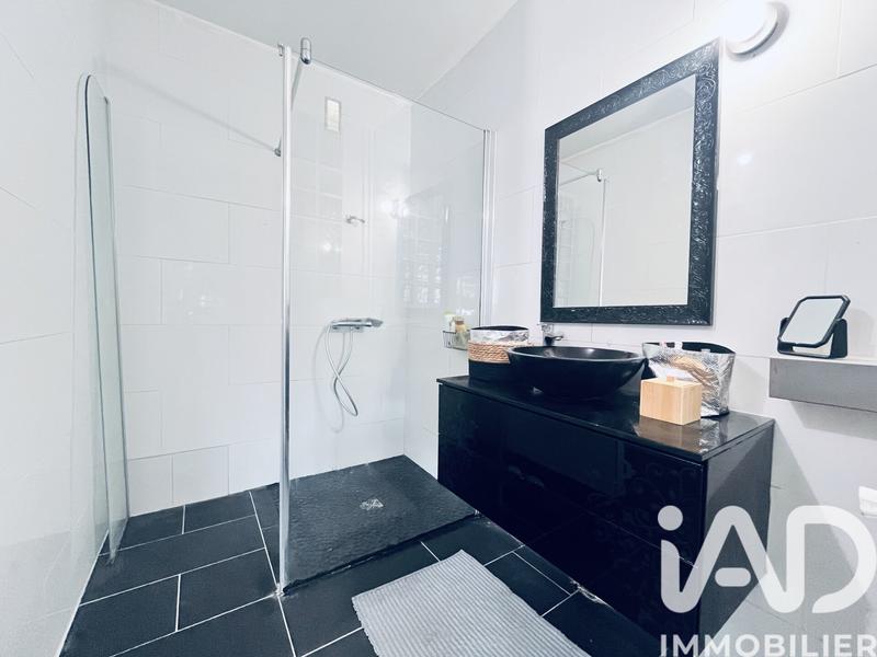 Appartement - 91 m² - 3 pièces