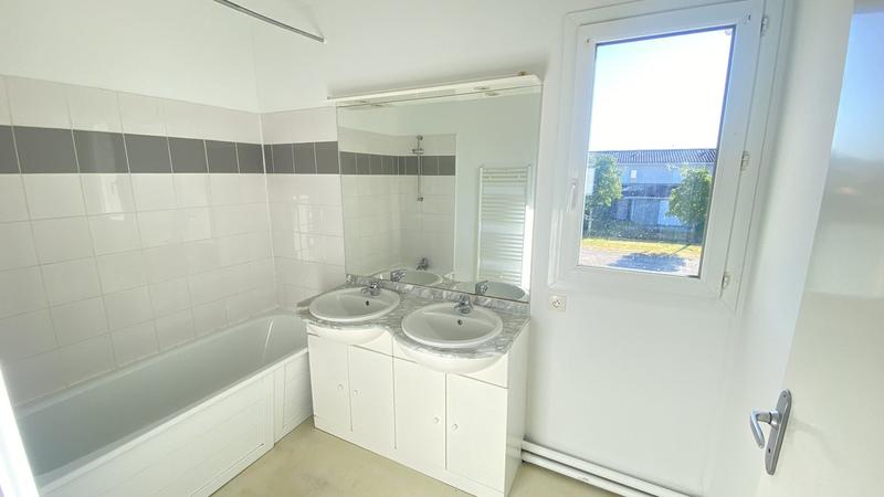 Maison contemporaine - 88 m² - 4 pièces