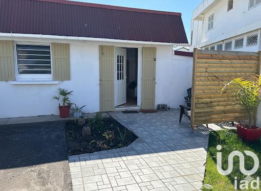 Maison - 70 m² - 5 pièces