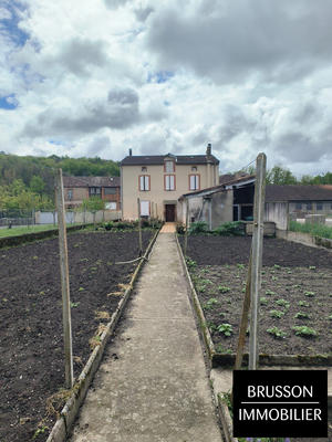 Maison - 161 m² - 6 pièces