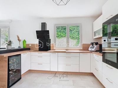 Maison - 150 m² - 6 pièces