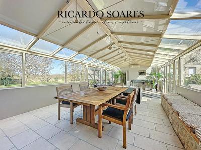 Demeure - 500 m² - 10 pièces