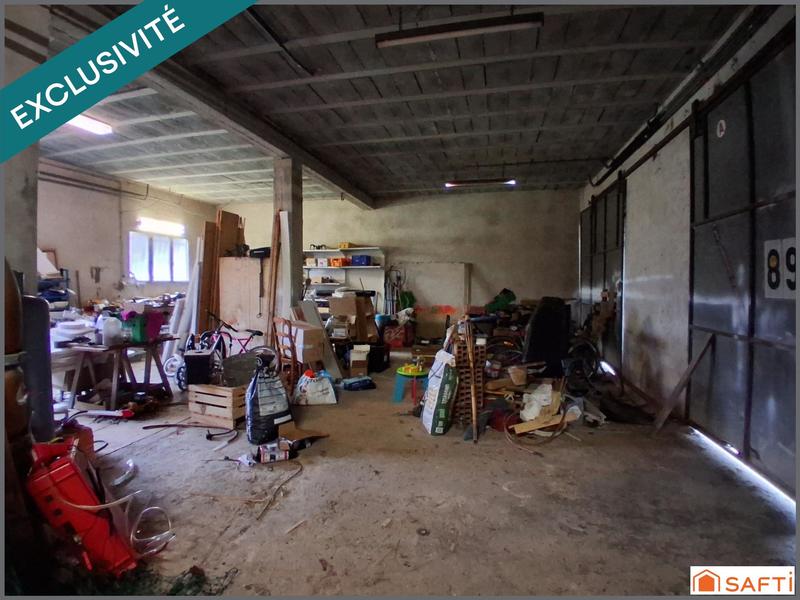 Maison - 180 m² - 8 pièces