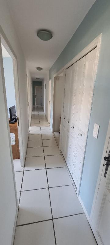 Maison - 121 m² - 6 pièces