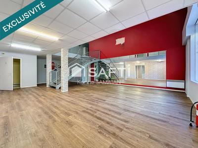 Local commercial - 216 m² - 4 pièces