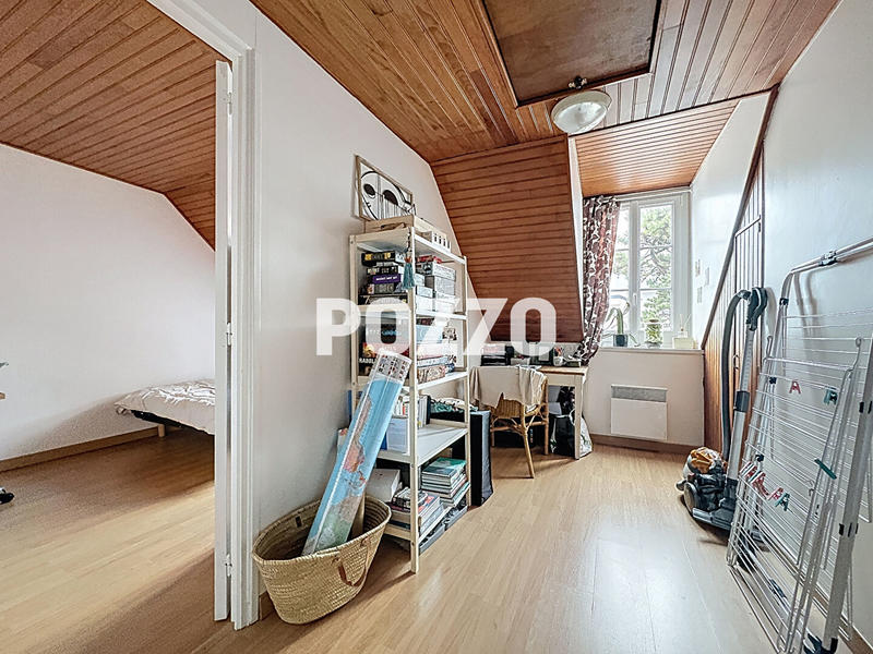 Maison - 90 m² - 6 pièces