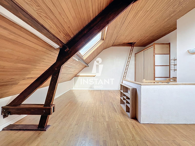 Appartement - 83 m² - 4 pièces