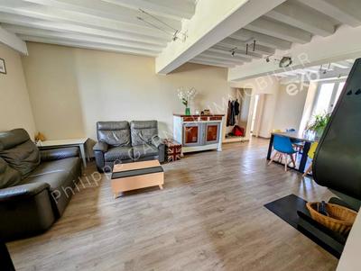 Maison - 180 m² - 7 pièces